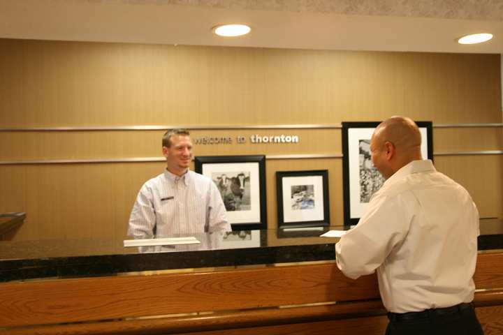 Baymont By Wyndham Thornton Otel İç mekan fotoğraf
