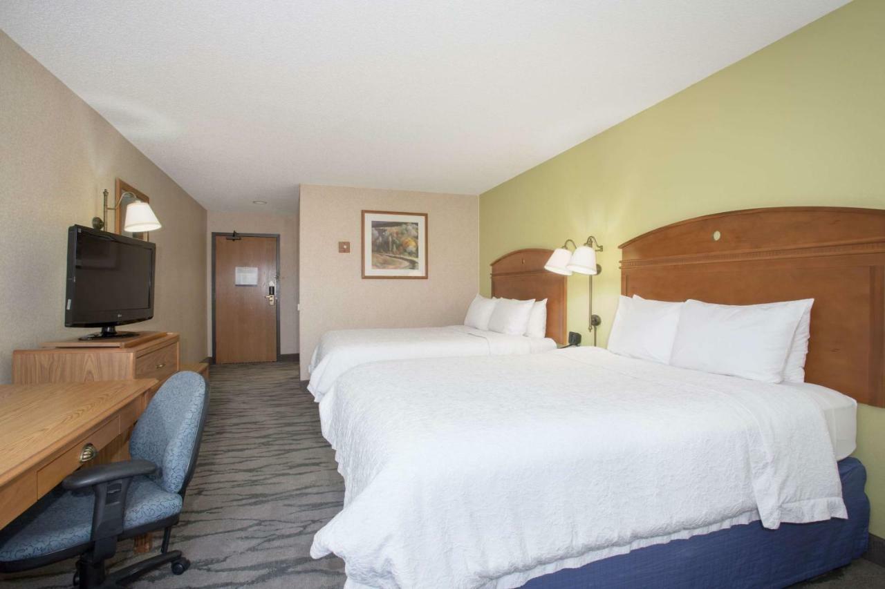 Baymont By Wyndham Thornton Otel Dış mekan fotoğraf